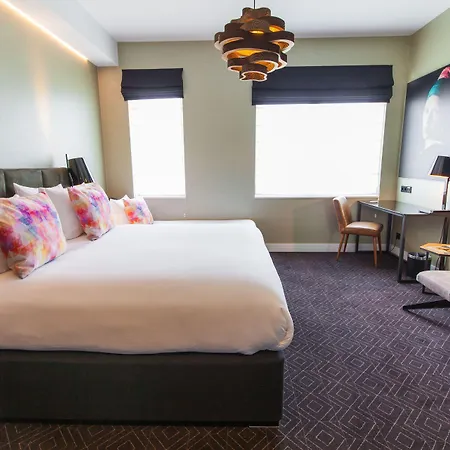 Mercure Sloterdijk Station Ξενοδοχείο 4*