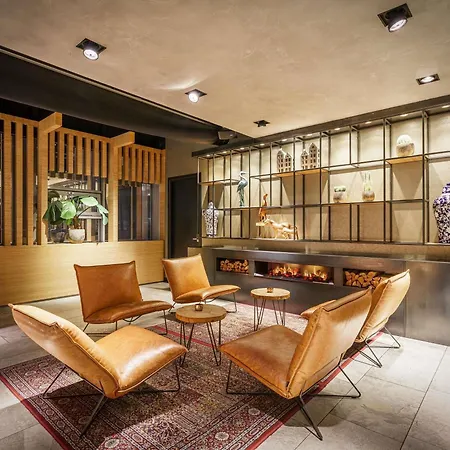 Hotel Mercure Sloterdijk Station 4*
