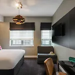 阿姆斯特丹斯劳特戴克站美居酒店 酒店