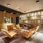 阿姆斯特丹斯劳特戴克站美居酒店