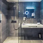 酒店 阿姆斯特丹斯劳特戴克站美居酒店