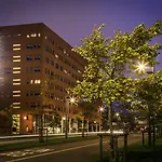 酒店 阿姆斯特丹斯劳特戴克站美居酒店 4*