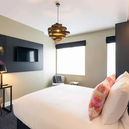 Mercure Sloterdijk Station מלון 4*
