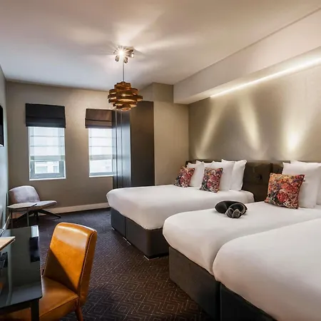 Hotell Mercure Sloterdijk Station 4*