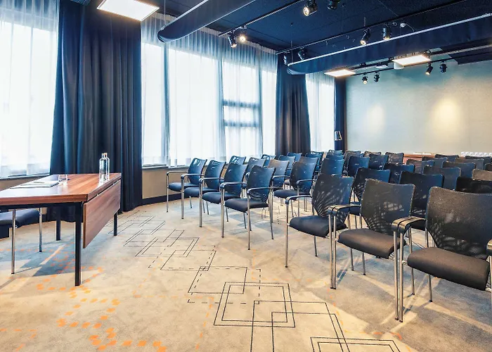 Mercure Sloterdijk Station 4* Ámsterdam