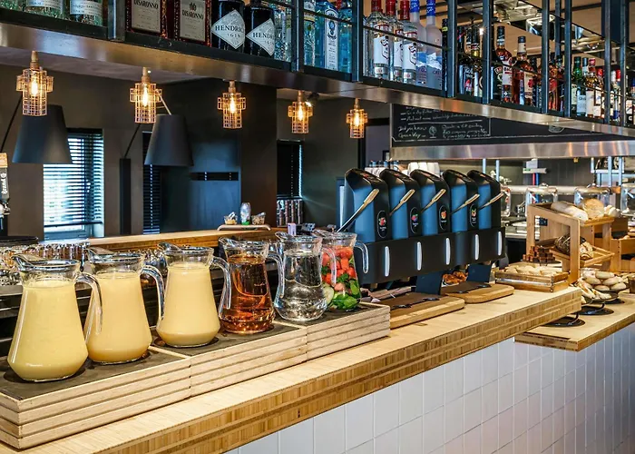 阿姆斯特丹斯劳特戴克站美居酒店 酒店