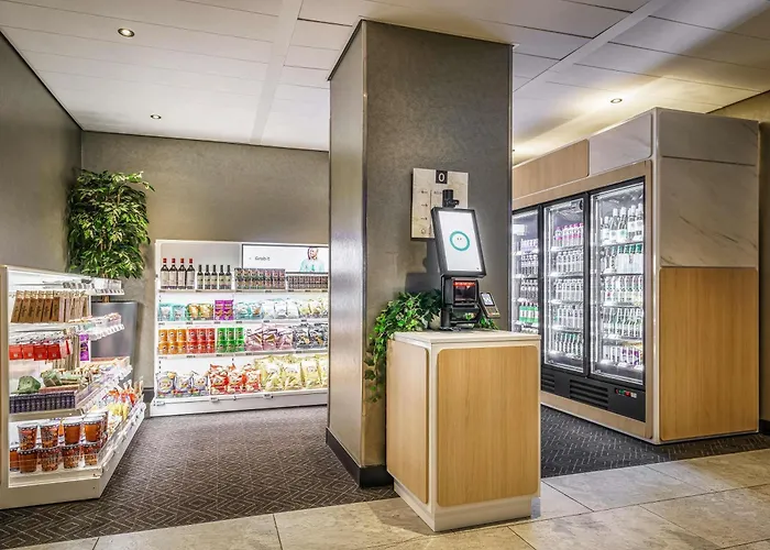 阿姆斯特丹斯劳特戴克站美居酒店