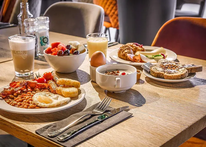 Mercure Sloterdijk Station Hotel 4*