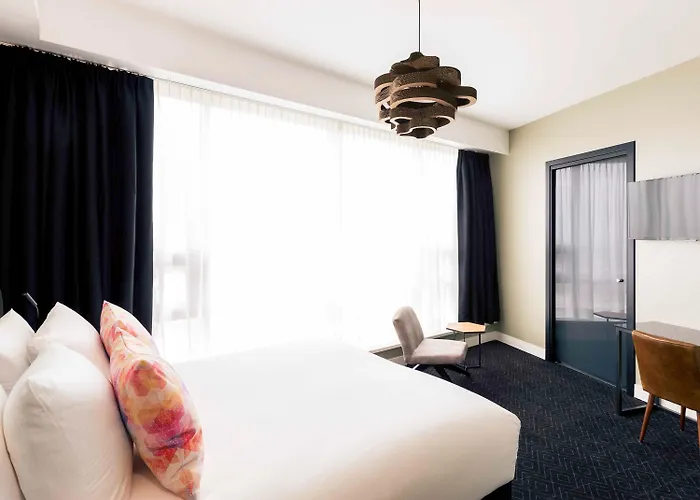 Mercure Sloterdijk Station 4* Ámsterdam