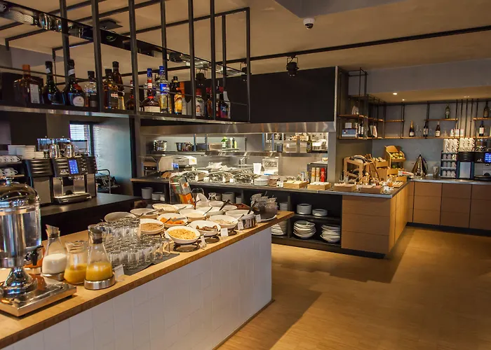 Mercure Sloterdijk Station 4* Ámsterdam