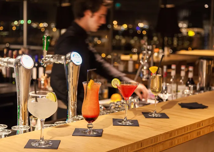 阿姆斯特丹斯劳特戴克站美居酒店 4* 阿姆斯特丹