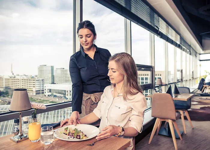 阿姆斯特丹斯劳特戴克站美居酒店