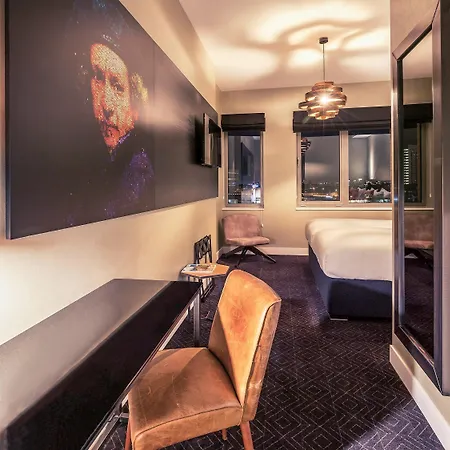 Hotel Mercure Sloterdijk Station 4*